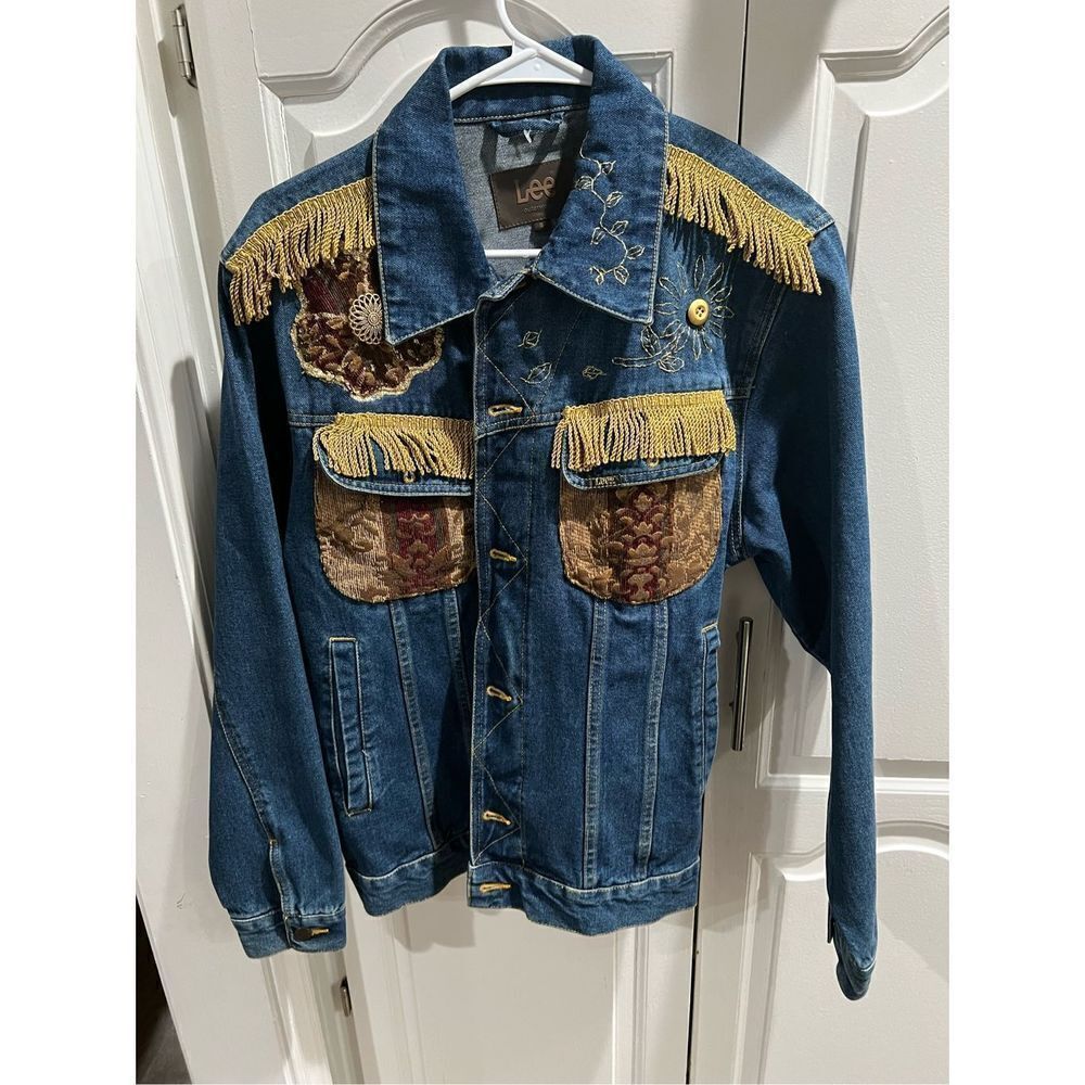 Vtg Embellished Lee Outerwear Denim Jacket. Size small